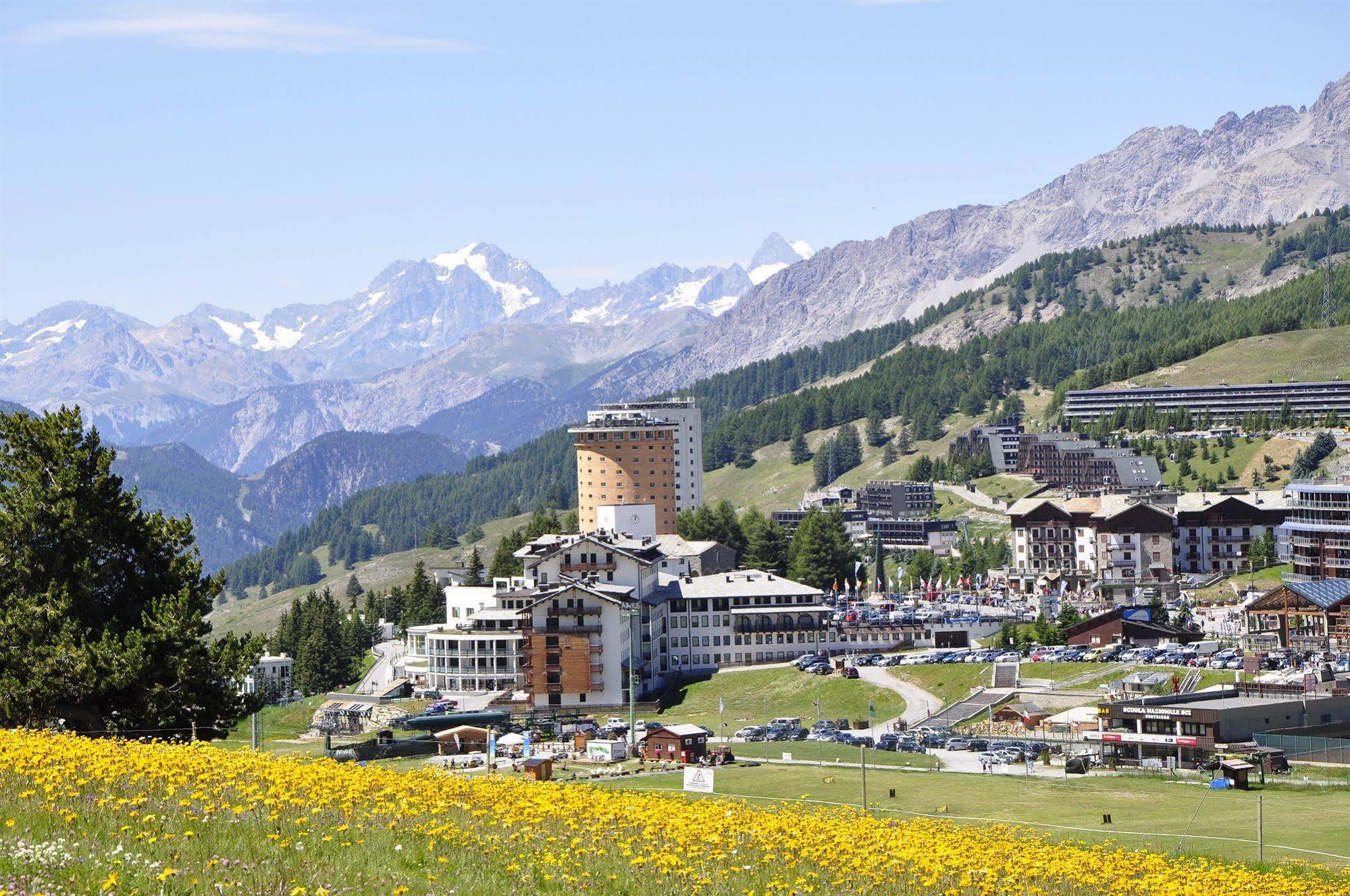 Olimpic Village Th Sestriere Apartments Exterior foto